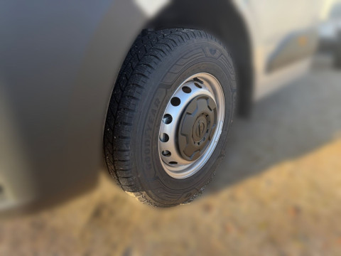 Ansicht 6 - Neuwagen Fahrzeug, Modell Interstar der Marke Nissan von Verkäufer Automobile J.Heddier GmbH