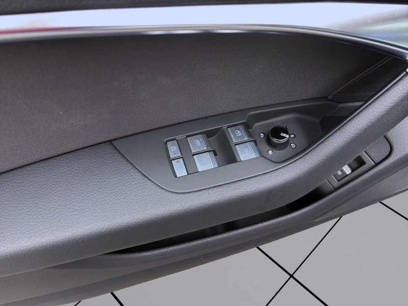 Bild 9: Audi A6 Avant 40 TDI ADVANCED STDHZG MATRIX AHK NAVI+