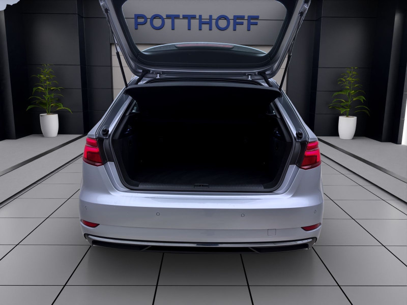 Bild 3: Audi A3 Sportback 30 g-tron DESIGN MATRIX NAVI SITZHZG PDC