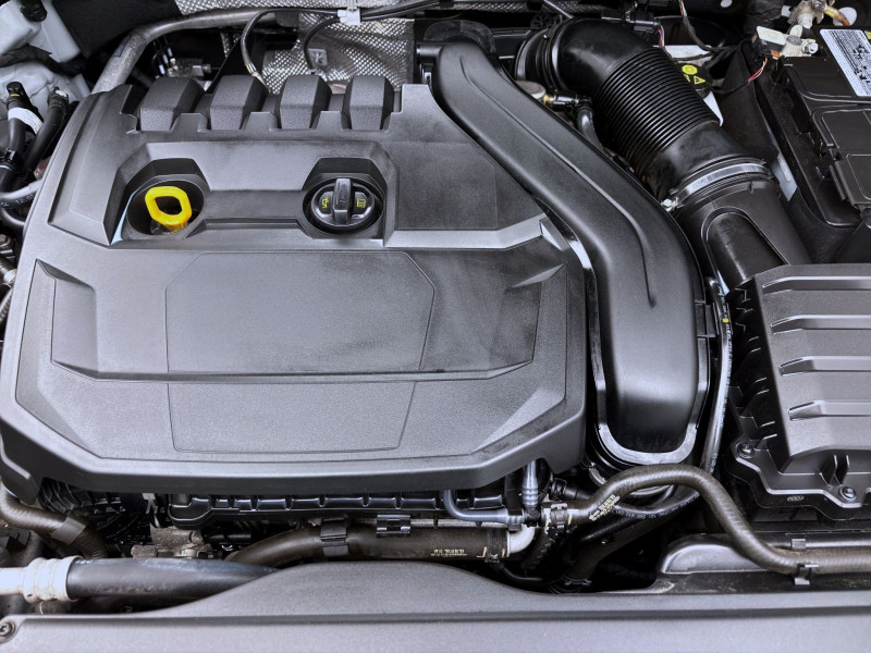 Bild 17: Audi A3 Sportback 30 g-tron DESIGN MATRIX NAVI SITZHZG PDC