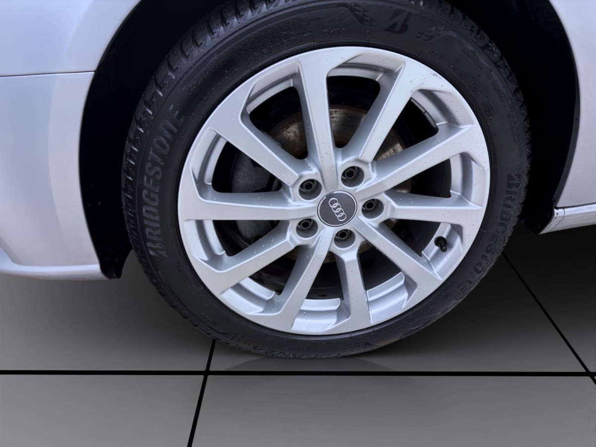 Thumb 7: Audi A3 Sportback 30 g-tron DESIGN MATRIX NAVI SITZHZG PDC