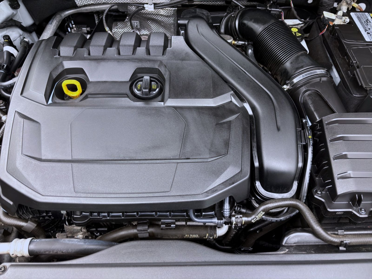 Thumb 17: Audi A3 Sportback 30 g-tron DESIGN MATRIX NAVI SITZHZG PDC