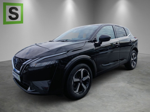 Automodell: Qashqai in der Farbe schwarz