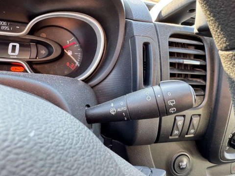 Ansicht 16 - Gebrauchtwagen Fahrzeug, Modell NV300 der Marke Nissan von Verkäufer Autohaus Forker GmbH & Co. KG