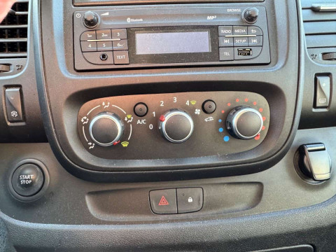 Ansicht 17 - Gebrauchtwagen Fahrzeug, Modell NV300 der Marke Nissan von Verkäufer Autohaus Forker GmbH & Co. KG