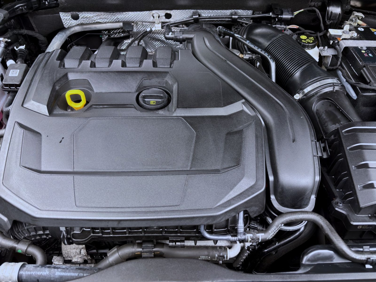 Thumb 17: Cupra Formentor 1.5 TSI DSG NAVI KAMERA LED SITZHZG PDC