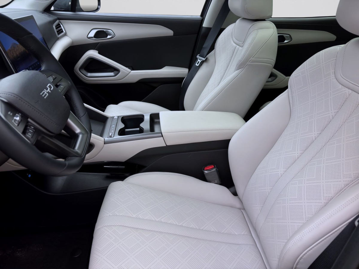 Thumb 8: BYD ATTO 2 COMFORT PANO NAVI 360* PDC LED