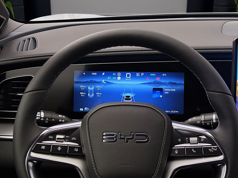 Bild 11: BYD SEALION 7 DESIGN AWD NAVI SHZG LM20 360* PDC