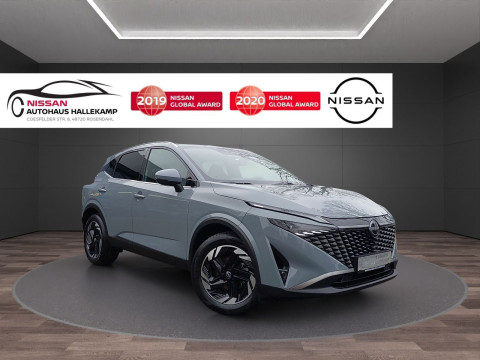 Automodell: Qashqai in der Farbe grau