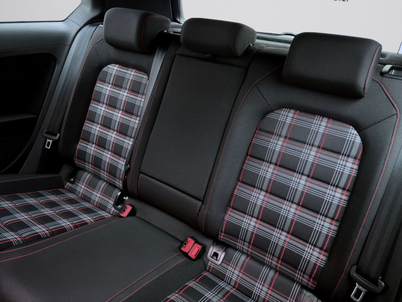 Bild 14: Volkswagen Golf GTI PERFORMANCE NAVI PDC LED SITZHZG KLIMA