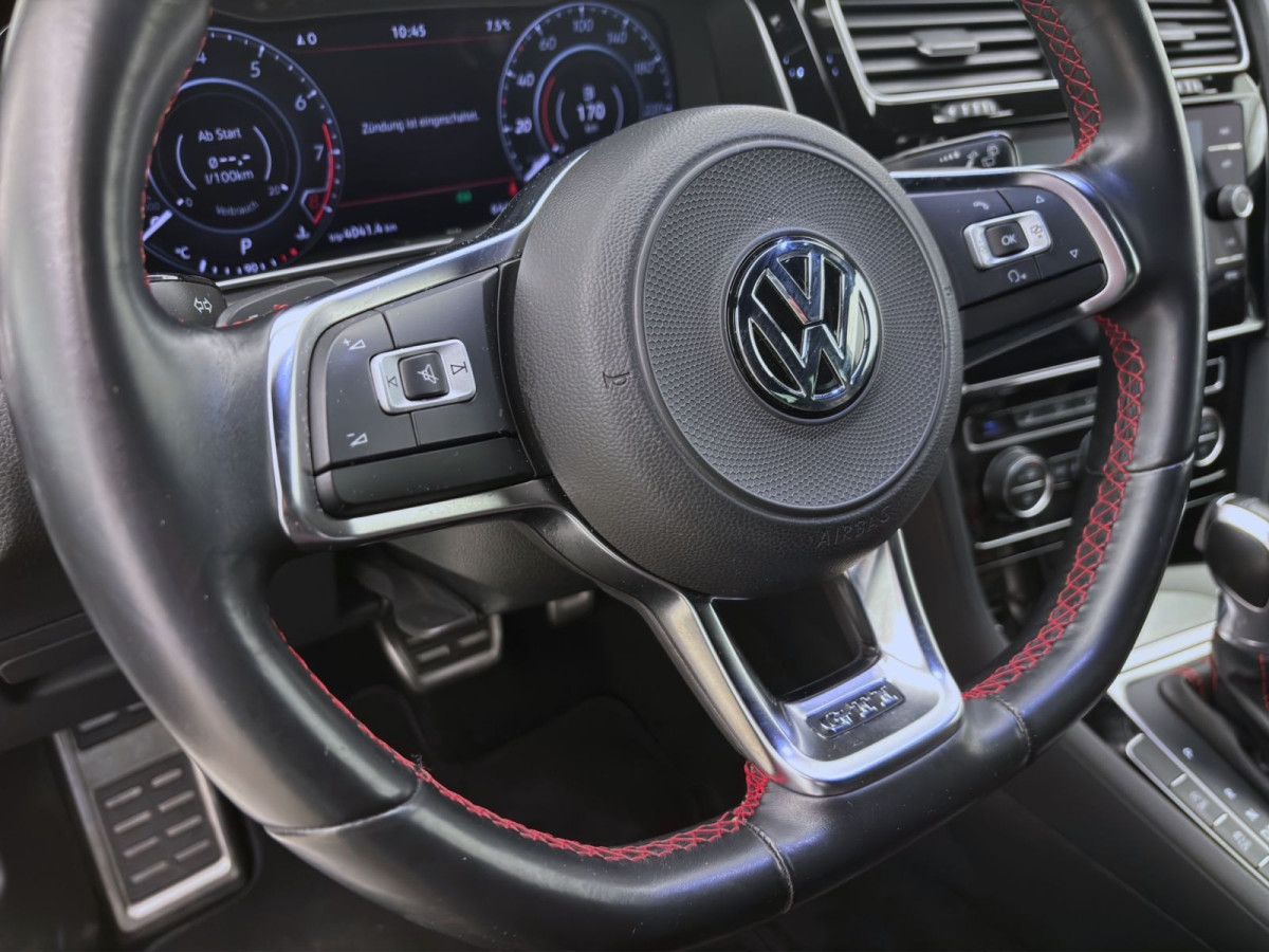 Thumb 11: Volkswagen Golf GTI PERFORMANCE NAVI PDC LED SITZHZG KLIMA
