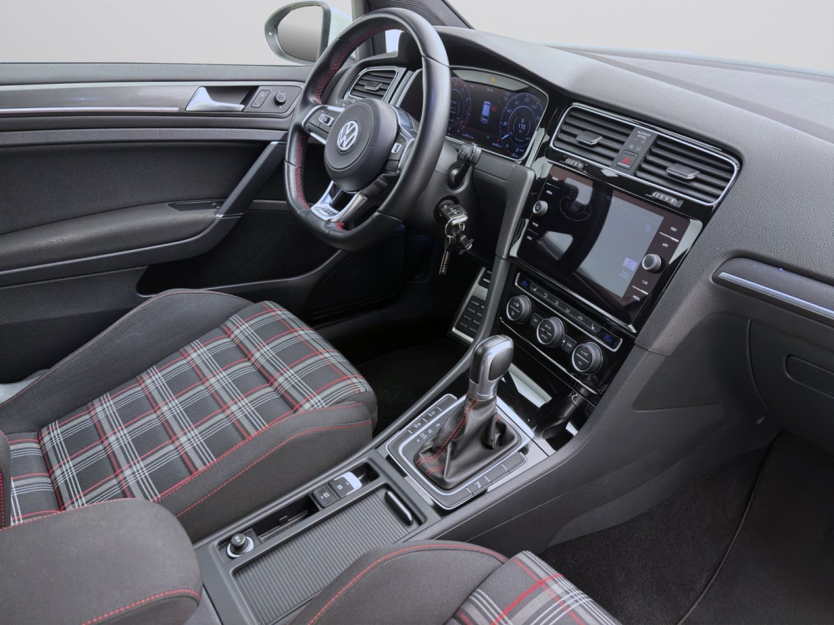 Thumb 16: Volkswagen Golf GTI PERFORMANCE NAVI PDC LED SITZHZG KLIMA
