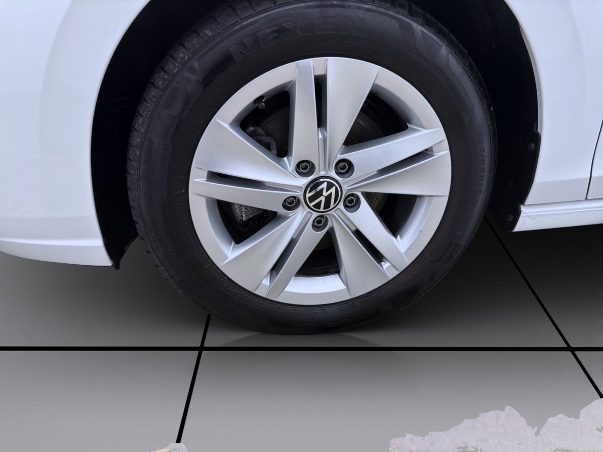 Thumb 7: Volkswagen Golf 2.0 TDI DSG LIFE NAVI KAMERA AHK PDC