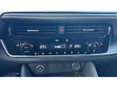 Ansicht 16 - Gebrauchtwagen Fahrzeug, Modell Qashqai der Marke Nissan von Verkäufer Autohaus Simon GmbH