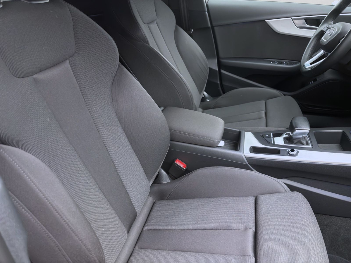 Thumb 15: Audi A4 Avant 40 TDI Q S LINE AHK MATRIX NAVI KAMERA