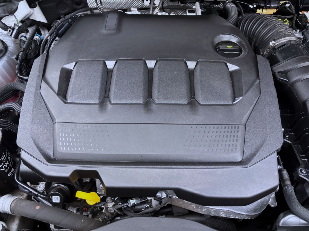 Thumb 17: Audi A3 Sportback 35 TDI ADVANCED NAVI+ PDC MATRIX SITZHZG