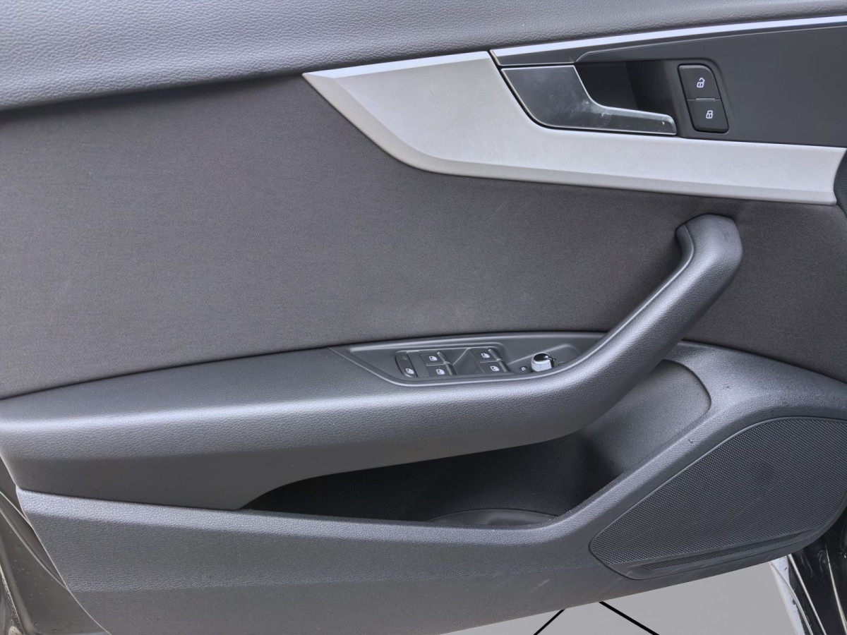 Thumb 9: Audi A4 Avant 35 TDI ADVANCED NAVI+ KAMERA SITZHZG PDC