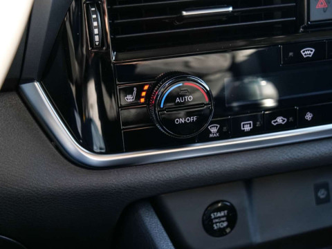 Ansicht 17 - Gebrauchtwagen Fahrzeug, Modell Qashqai der Marke Nissan von Verkäufer Moll Automobile GmbH & Co KG