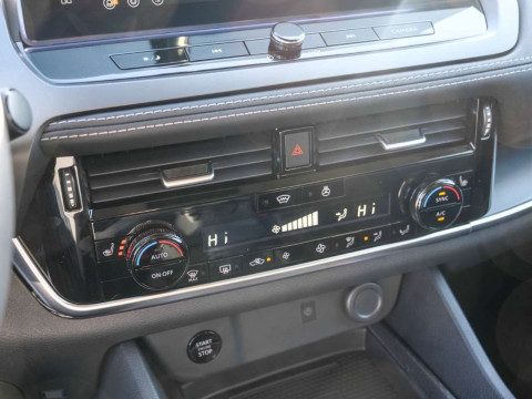 Ansicht 16 - Gebrauchtwagen Fahrzeug, Modell Qashqai der Marke Nissan von Verkäufer Moll Automobile GmbH & Co KG