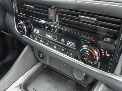 Ansicht 12 - Gebrauchtwagen Fahrzeug, Modell Qashqai der Marke Nissan von Verkäufer Moll Automobile GmbH & Co. KG