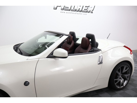 Ansicht 17 - Gebrauchtwagen Fahrzeug, Modell 370Z der Marke Nissan von Verkäufer Autohaus Fischer GmbH