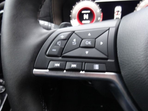 Ansicht 35 - Gebrauchtwagen Fahrzeug, Modell Juke der Marke Nissan von Verkäufer Autohaus Lanfranco GmbH