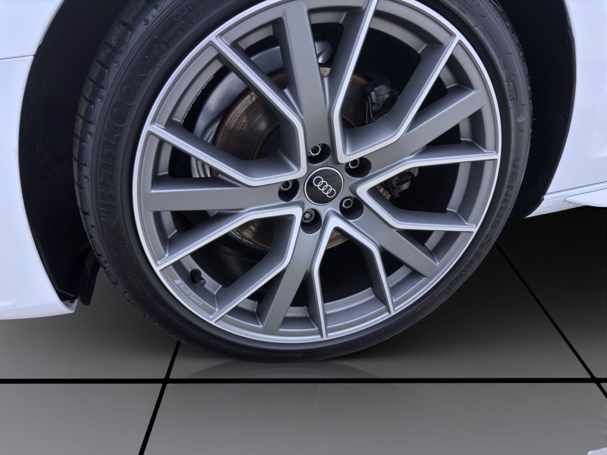 Thumb 7: Audi A4 Avant 35 TDI S LINE STDHZG KAMERA NAVI+ AHK