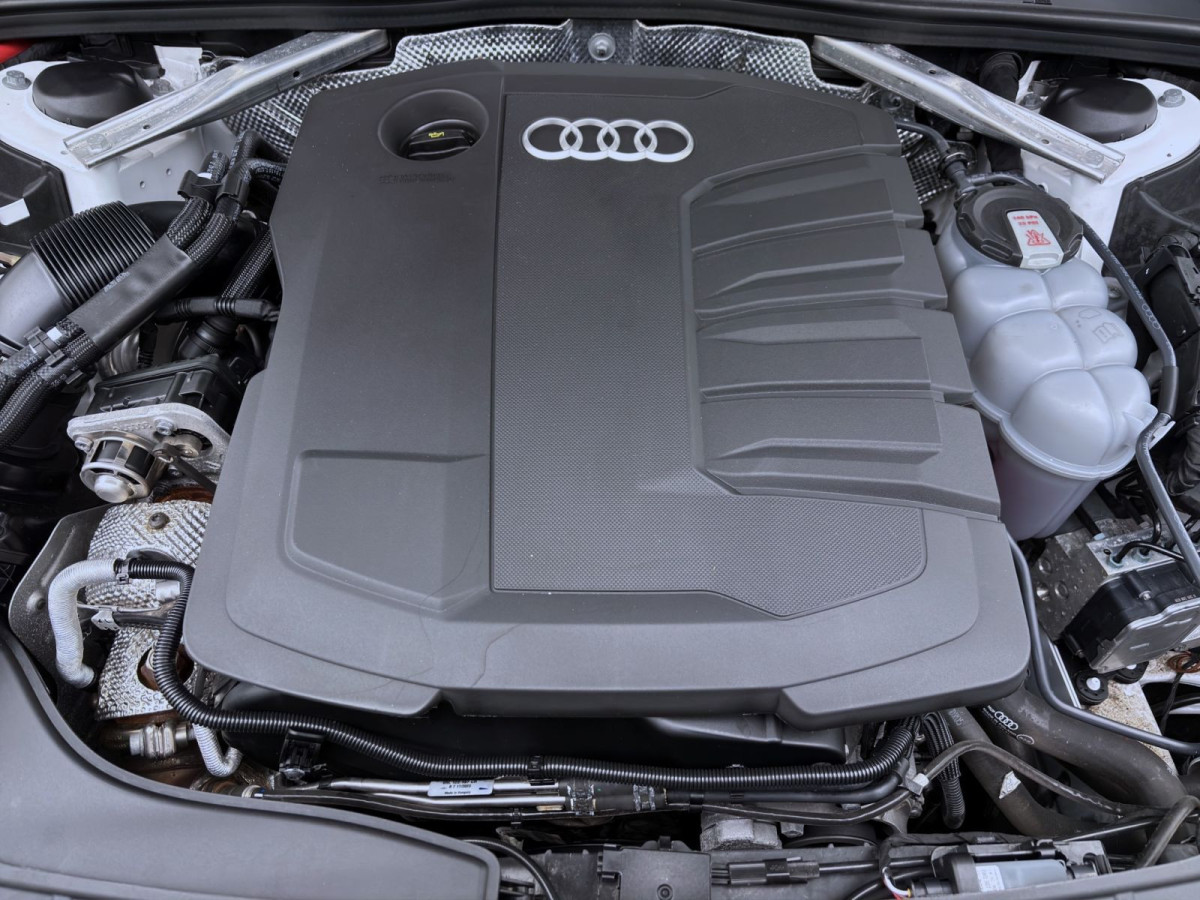 Thumb 17: Audi A4 Avant 35 TDI S LINE STDHZG KAMERA NAVI+ AHK