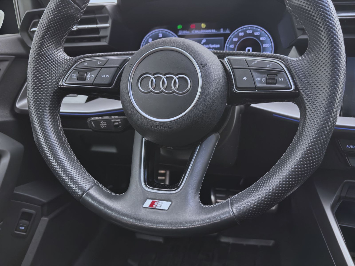 Thumb 11: Audi A3 Sportback 35 TDI ADVANCED STDHZG AHK MATRIX NAVI HuD