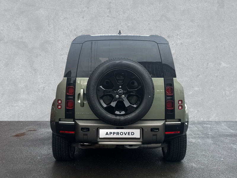 Land Rover - Defender