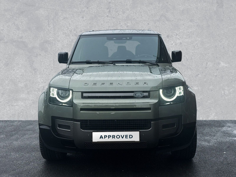 Land Rover - Defender