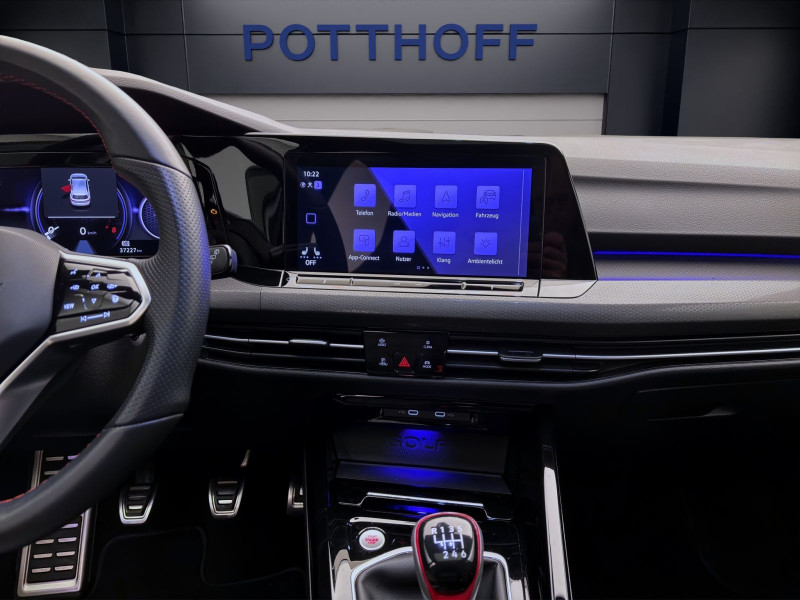 Bild 13: Volkswagen Golf GTI PANO KAMERA SITZHZG KLIMA PDC