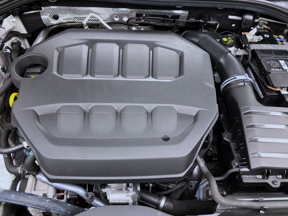 Thumb 18: Volkswagen Golf GTI PANO KAMERA SITZHZG KLIMA PDC