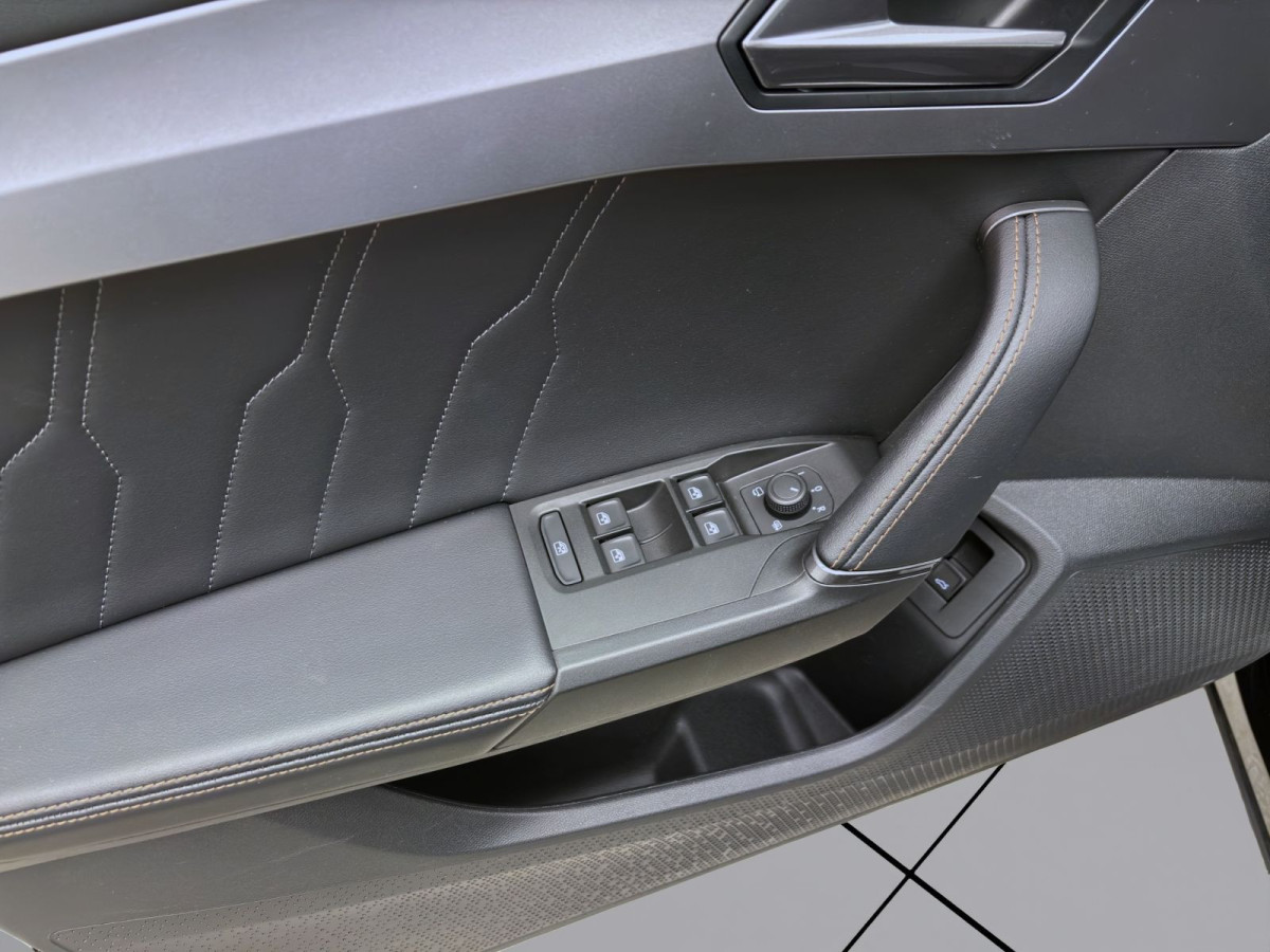 Thumb 9: Cupra Formentor 1.5 TSI DSG NAVI KAMERA KLIMA SHZG PDC