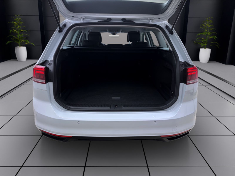 Bild 3: Volkswagen Passat Variant 2.0 TDI DSG BUSINESS AHK NAVI KAMERA PDC
