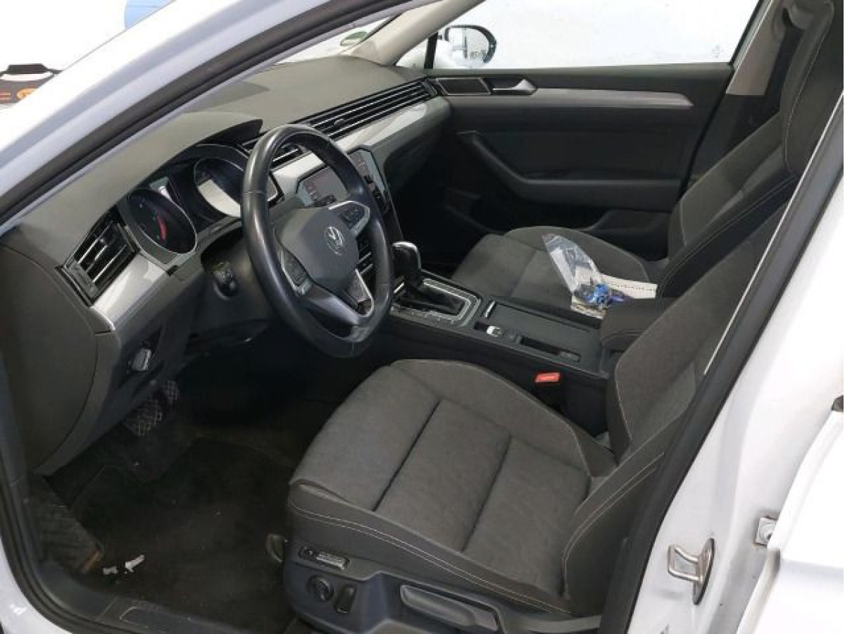 Thumb 3: Volkswagen Passat Variant 2.0 TDI DSG BUSINESS AHK NAVI KAMERA ACC