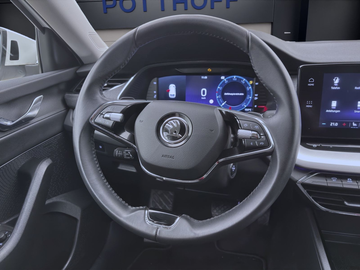 Thumb 10: Škoda Octavia Combi 2.0 TDI DSG STYLE NAVI HuD LED SITZHZG