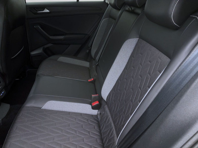 Bild 14: Volkswagen T-Roc 2.0 TDI DSG GOAL AHK NAVI KAMERA LED+