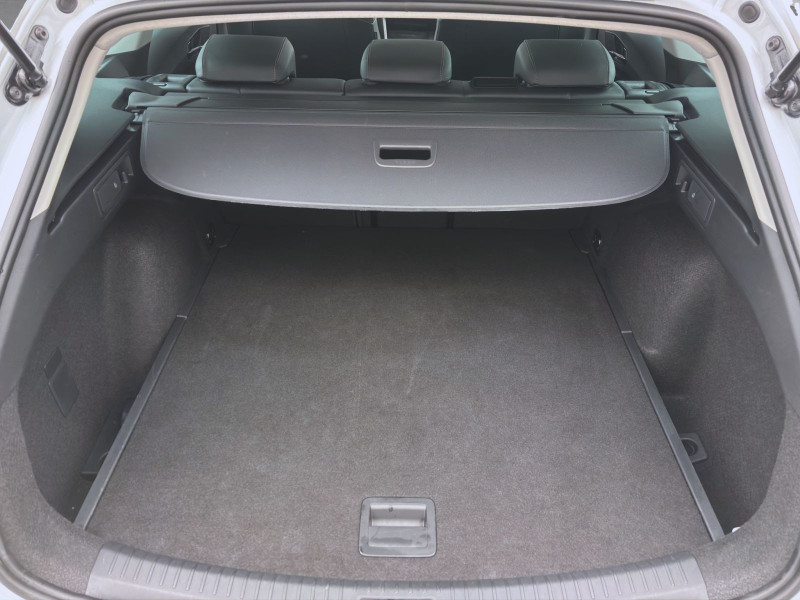 Bild 3: Cupra Leon Sportstourer 1.5 eTSI DSG PANO NAVI KAMERA BEATS