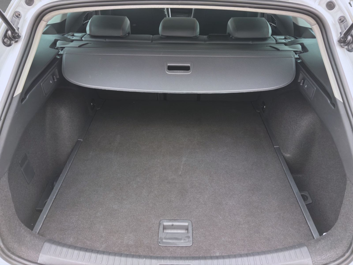 Thumb 3: Cupra Leon Sportstourer 1.5 eTSI DSG PANO NAVI KAMERA BEATS