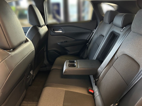 Ansicht 12 - Gebrauchtwagen Fahrzeug, Modell Qashqai der Marke Nissan von Verkäufer Auto-Center Grimmen GmbH & Co. Fzg.handel KG