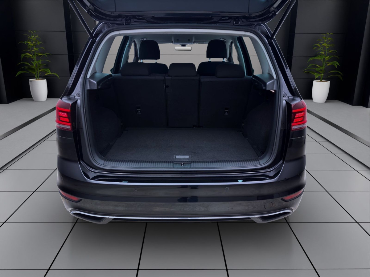 Thumb 3: Volkswagen Golf Sportsvan 1.0 TSI UNITED NAVI SITZHZG KLIMA DAB+