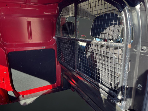 Ansicht 13 - Gebrauchtwagen Fahrzeug, Modell NV200 der Marke Nissan von Verkäufer Autohaus MKM Huber GmbH / Gebrauchtwagenpark