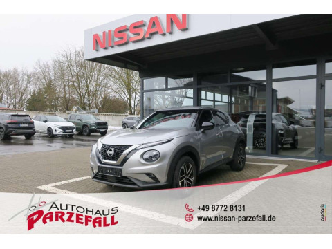 Automodell: Juke in der Farbe silber