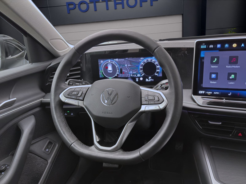 Bild 10: Volkswagen Passat Variant 1.5 TSI eHybrid DSG BUSINESS AHK NAVI KAMERA LED