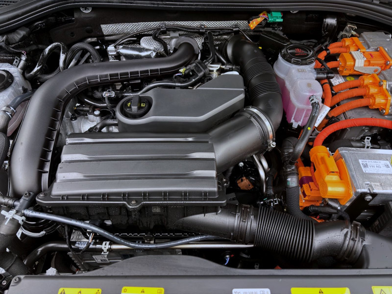 Bild 17: Volkswagen Passat Variant 1.5 TSI eHybrid DSG BUSINESS AHK NAVI KAMERA LED