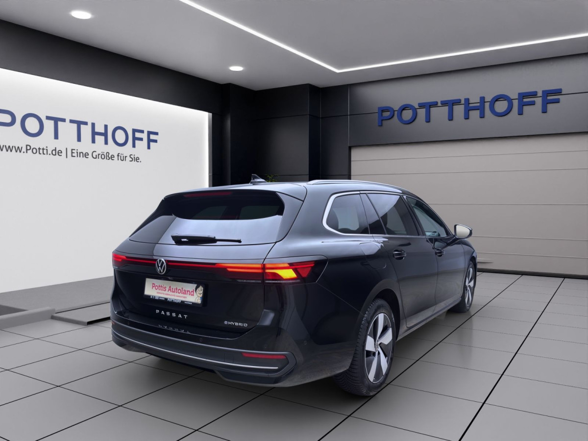 Thumb 4: Volkswagen Passat Variant 1.5 TSI eHybrid DSG BUSINESS AHK NAVI KAMERA LED