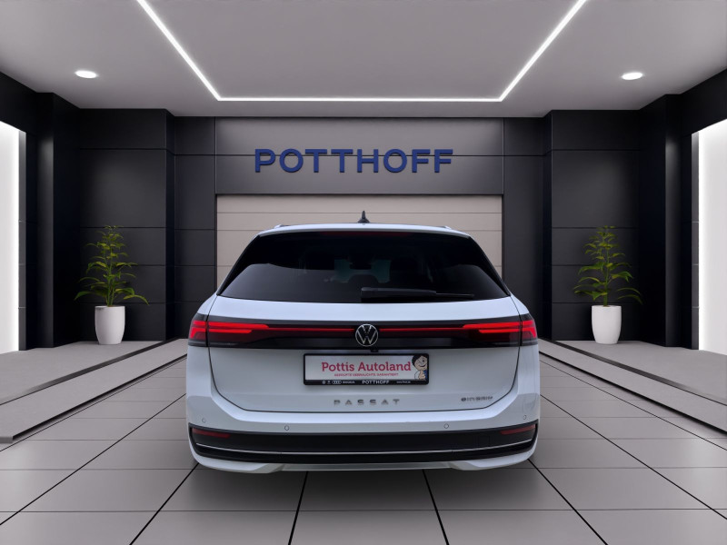 Bild 2: Volkswagen Passat Variant 1.5 TSI eHybrid DSG BUSINESS AHK NAVI KAMERA LED