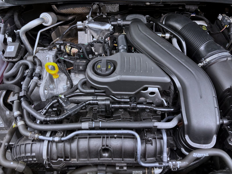 Bild 17: Volkswagen Taigo 1.5 TSI DSG R-LINE AHK NAVI IQ.LIGHT KAMERA