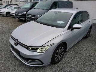 Volkswagen Golf 1.0 TSI ACTIVE NAVI AHK KLIMA SHZG
